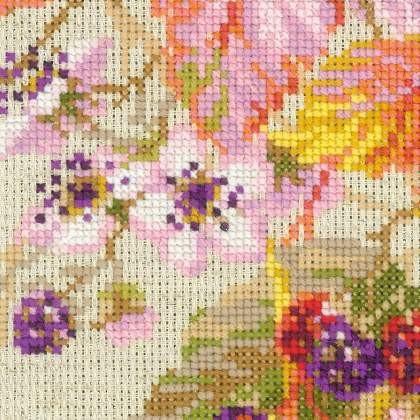 RIOLISクロスステッチ刺繍キット No.1550 \"Blackberry\" (ブラックベリー ハンガー) 【海外取り寄せ/納期30〜60日程度】の画像