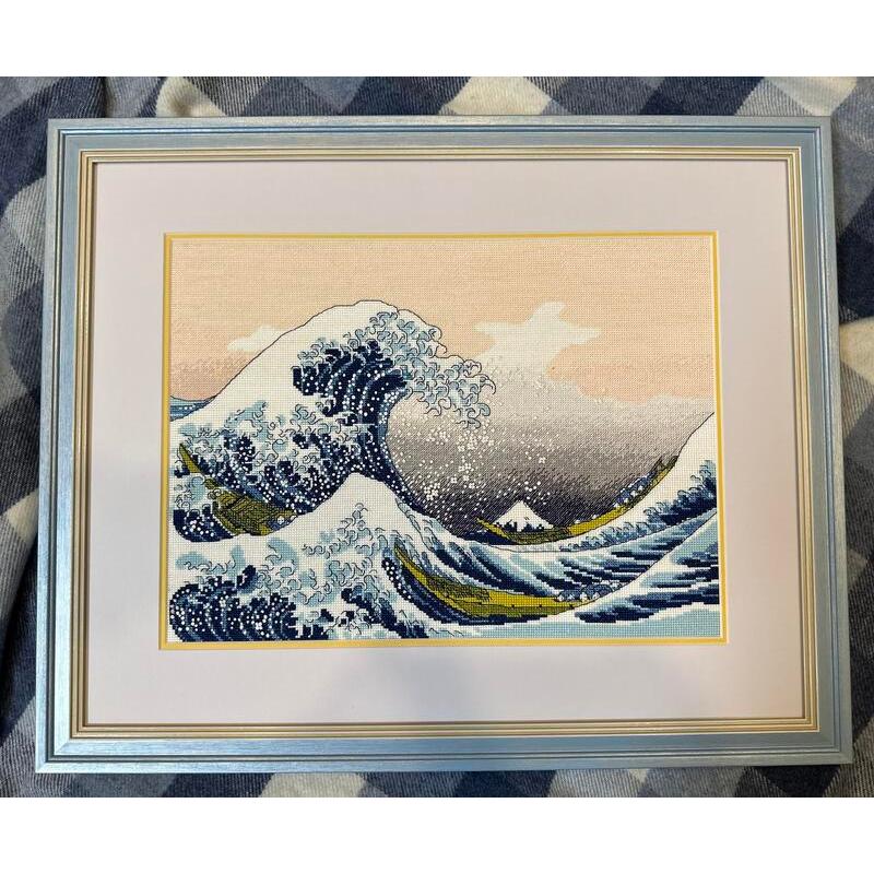 RIOLISクロスステッチ刺繍キット No.2186 \"The Great Wave off\" (葛飾北斎 富嶽三十六景 神奈川沖浪裏) 【海外取り寄せ/納期30〜60日程度】の画像