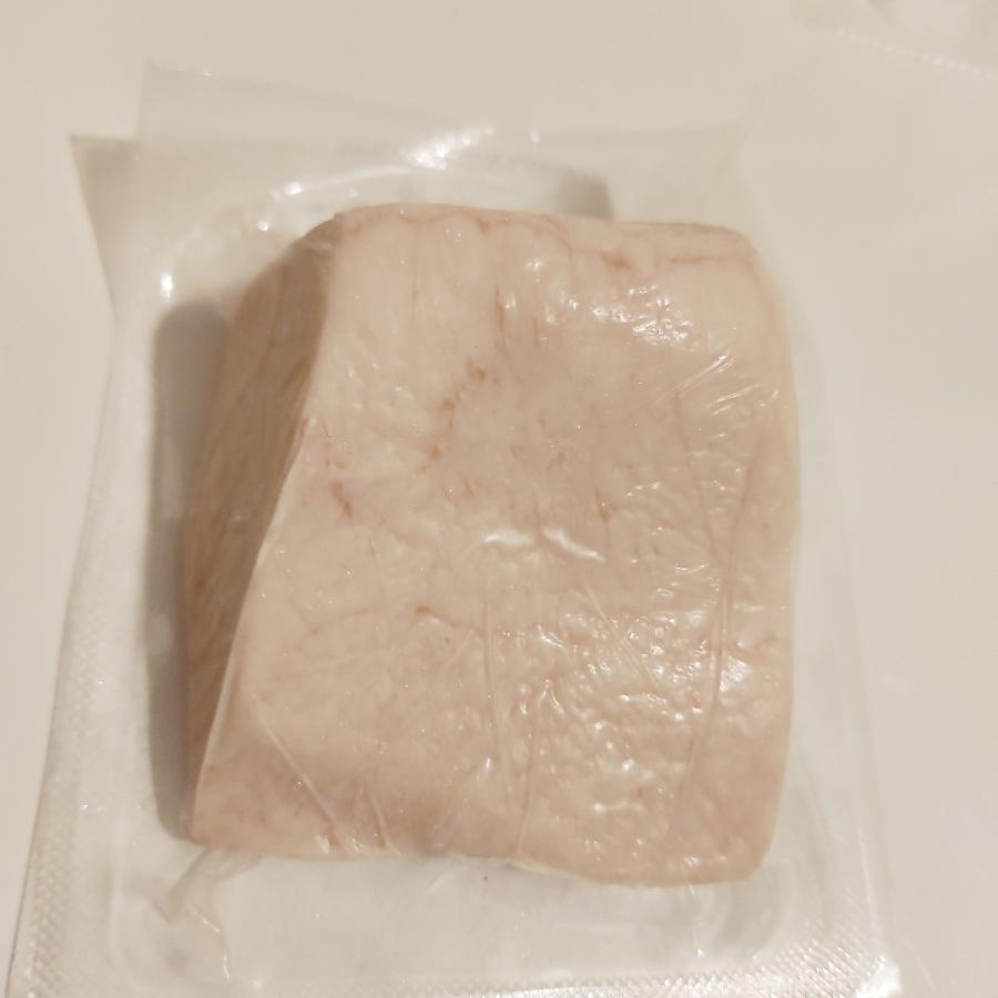 ●送料無料！馬刺し 生食用 コウネ脂 たてがみ刺し 1kg 70g-130g 外国産 冷凍品｜toriwaka2｜04