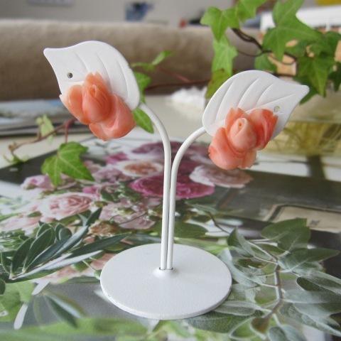 ピンク珊瑚 大輪の薔薇の花ピアス /K18/天然さんご /『宝石サンゴ