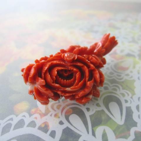 豪華】桃珊瑚牡丹の花の帯留め/帯留/着物/和装小物『宝石サンゴ 豪華】桃珊瑚牡丹の花の帯留め/帯留/着物/和装小物『宝石サンゴ