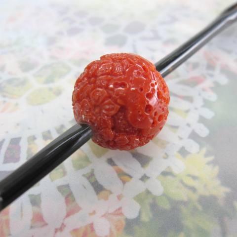サンゴ玉付き鼈甲カンザシ 高知産赤珊瑚す玉のべっ甲かんざし（15ミリ）/簪/和小物/髪飾り