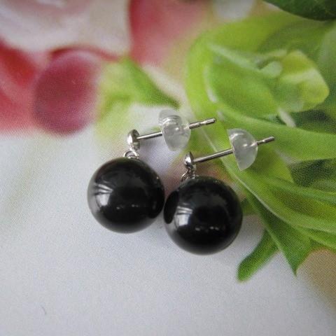 黒珊瑚 丸玉ピアス スタッドブラ (8mm) ［K18 or K14WG］ 『宝石サンゴ 