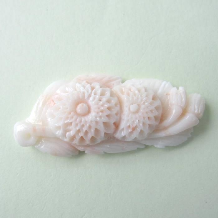 珊瑚 ブローチ ピンク マーブル模様 サンゴアクセ 菊モチーフ 【楽天
