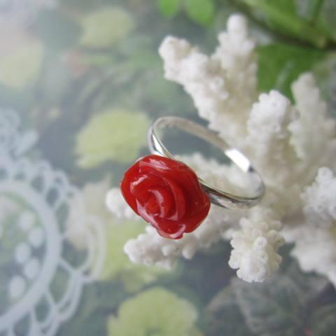 高知産血赤珊瑚の美しい薔薇の花の指輪 9 4 10 3ミリ リング K18wg 宝石サンゴ R2gbr50 77yf 珊瑚職人館ー土佐 通販 Yahoo ショッピング
