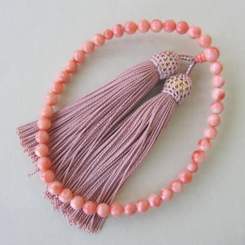 オープニング大放出セール ピンク珊瑚の数珠 念珠 約6 5ミリ 天然本珊瑚 葬儀 法要 略式 女性用 最安値に挑戦 Www Midwa Org