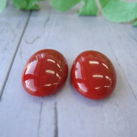 日本・高知産血赤珊瑚のオーバルペアルース /（2個セット）/パーツ  