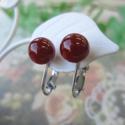 日本・高知産血赤珊瑚のイヤリング（7.5ミリ玉） /Pt900/イヤーアクセ