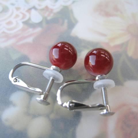 日本・高知産血赤珊瑚のイヤリング（7.5ミリ玉） /Pt900/イヤー