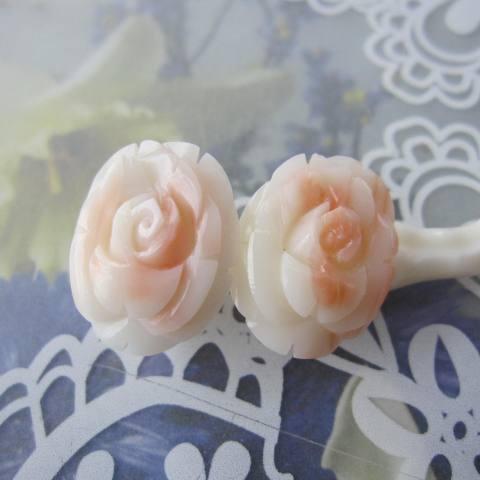 ピンク珊瑚の薔薇の花イヤリング /SILVER/イヤーアクセサリー /コーラル/『宝石サンゴ』
