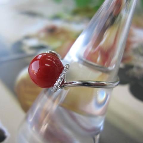 高知産赤珊瑚の プラチナリング・指輪 /（8.1ミリ）/ダイヤ0.06ct /Pt900/『宝石サンゴ』の画像