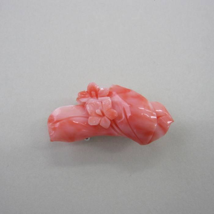 ピンク珊瑚 桜草の花 帯留め 真鍮 帯留 着物 浴衣 『宝石サンゴ』 珊瑚