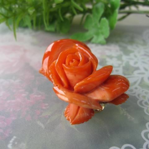高知産赤珊瑚 薔薇の花の帯留め/K18 /帯/着物/和装小物 /『宝石 高知産赤珊瑚 薔薇の花の帯留め/K18 /帯/着物/和装小物 /『宝石