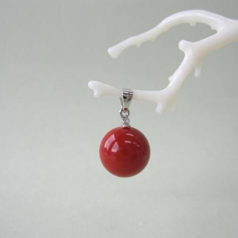日本・高知産赤珊瑚丸玉 ペンダントトップ/（10.6ミリ） /K18WG