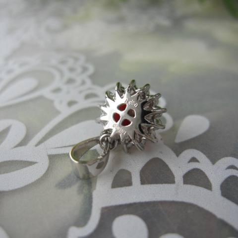 Pt900 デザイン 血赤珊瑚 ダイヤモンド ペンダント 0.25