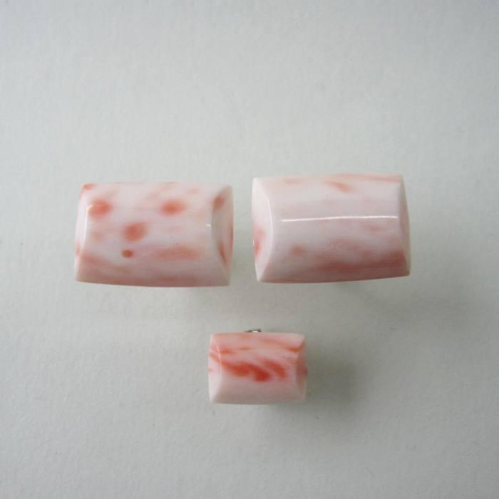 珊瑚 カフスボタン K14WG Pt900