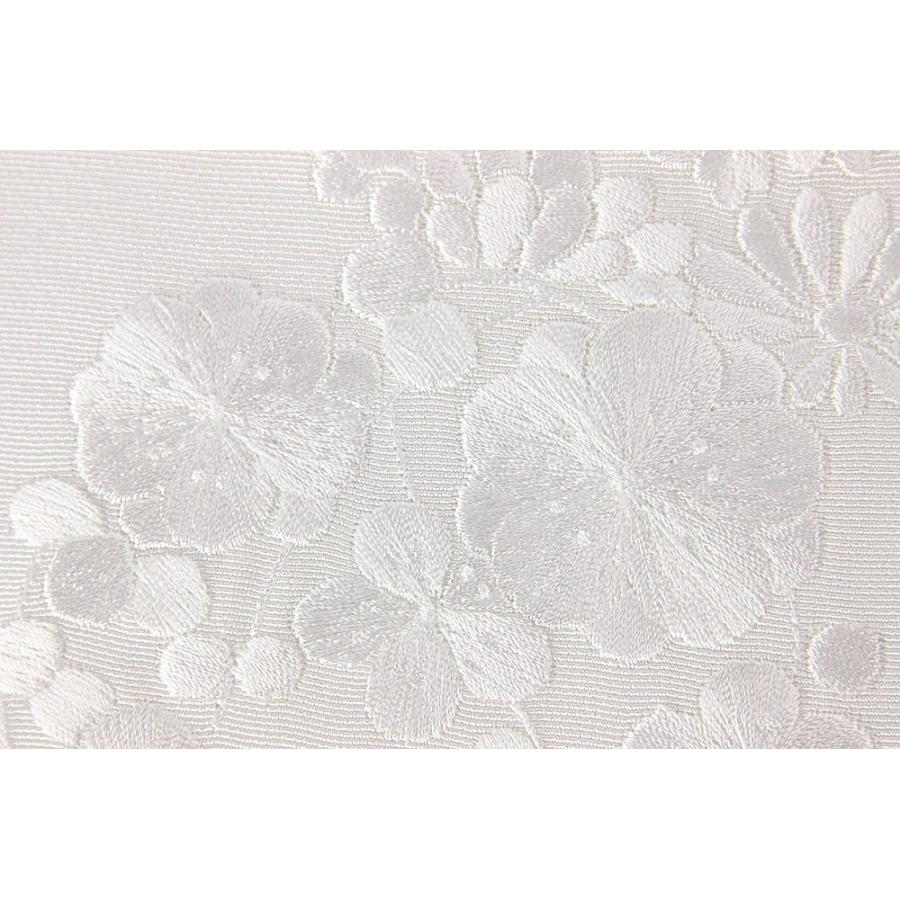豪華　最高級　手刺繍　刺繍 半襟 半衿　華縫 　正絹　アイボリー　#662 加藤萬謹製 正絹 刺繍半衿華縫 半襟 刺しゅう 高級 長襦袢 きもの 和装