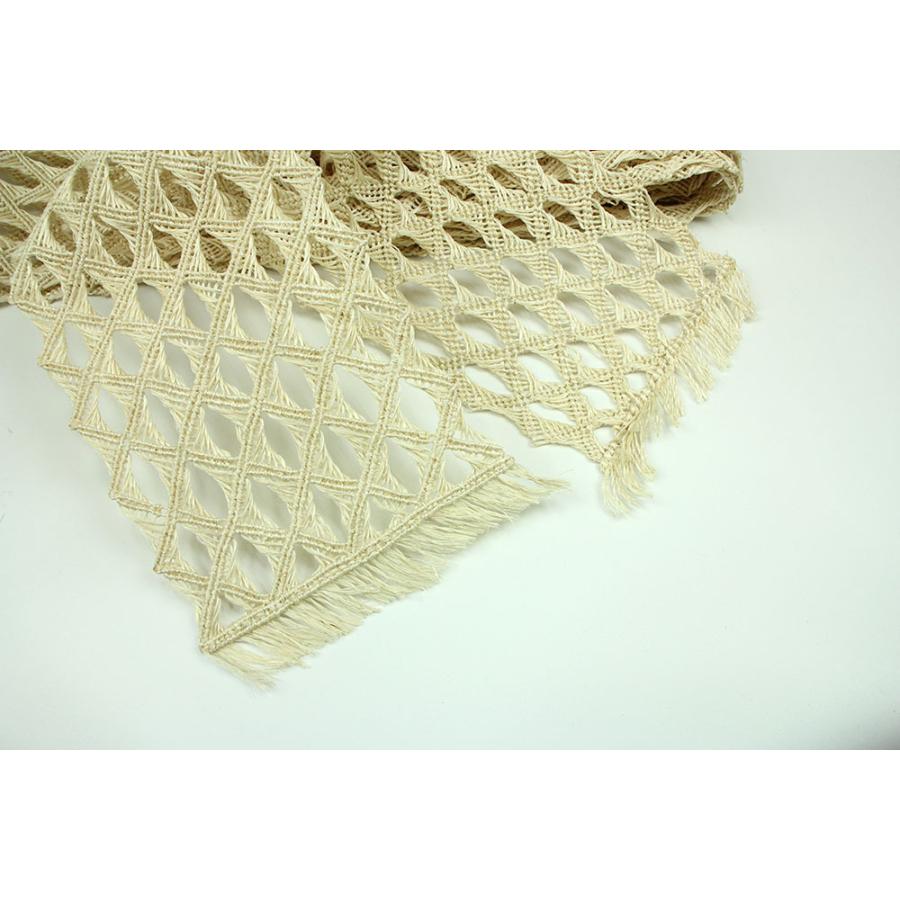 誉田屋源兵衛謹製 半幅帯 芭蕉角繋 生成 半巾帯 未使用品 誉田屋源兵衛】芭蕉角繋 青格子 白 〈半巾帯〉 – きものKUREHA