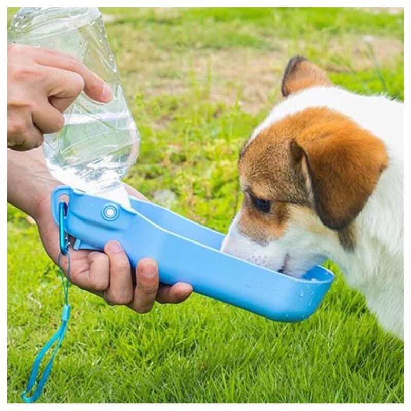 1円 国内外の人気 水槽付き 水漏れ防止 携帯便利 水補給 お散歩 ランニング アウトドア 携帯用水筒 518ml ペット給水器 犬猫用 携帯用水飲みボトル