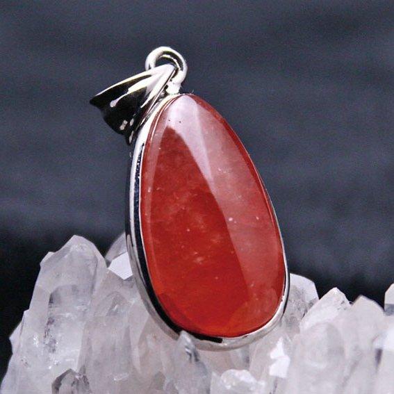 カーネリアンのチャームN-376