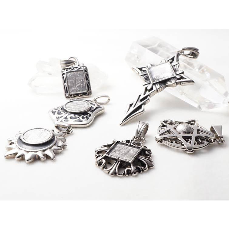 ギベオン隕石 ペンダント｜Gibeon メテオライト 鉄隕石 ナミビア産