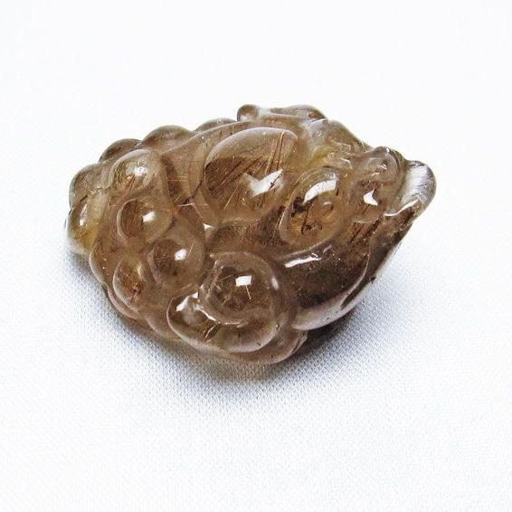 金針ルチル 金蟾 置物 手彫り 彫刻品 キンセン ルチルクォーツ 原石