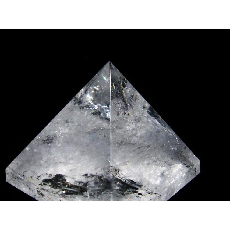 水晶 ピラミッド置物 一点物 145-551 : 天然石・パワーストーンの東昇