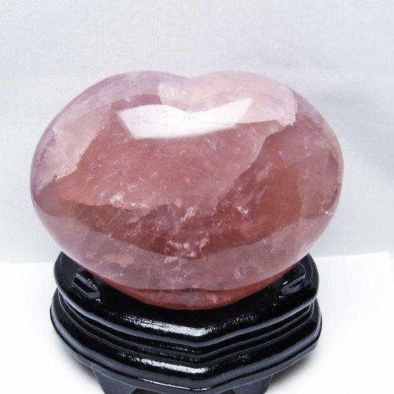 1.3Kg ローズクォーツ 置物 ハート 台座付属 一点物 [送料無料] 155