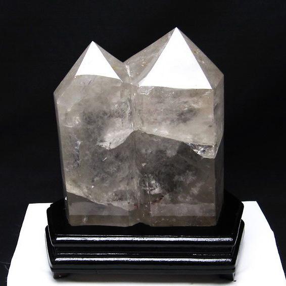 3.7Kg 水晶 六角柱 ダブルポイント 台座付属 送料無料 一点物 162-276