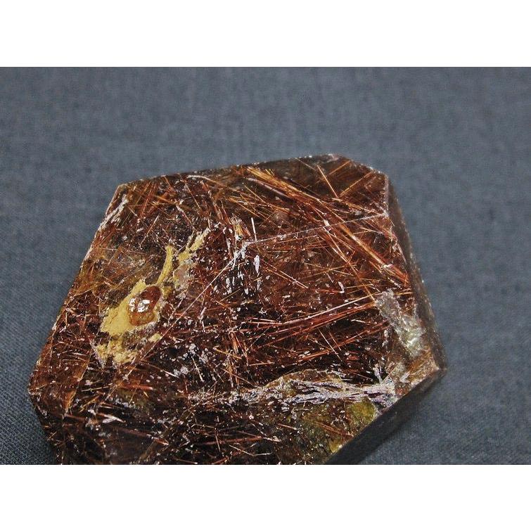 ルチルクォーツ入り 水晶 原石 ルチル 一点物 送料無料 171-3687_3