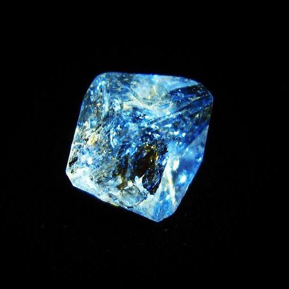 オイルインクォーツ 原石 石油入り 水晶 171-5029 : 天然石