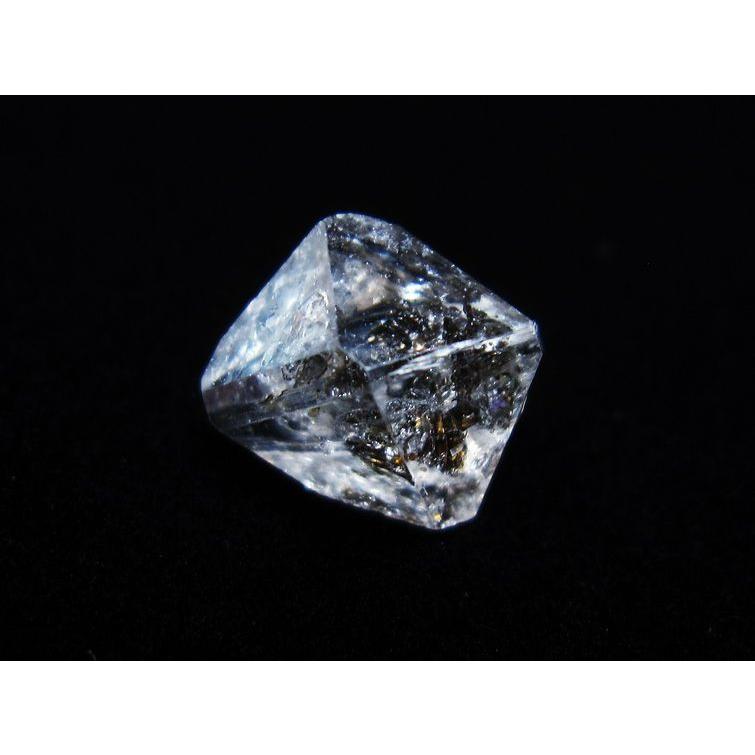 オイルインクォーツ 原石 石油入り 水晶 171-5029 : 天然石
