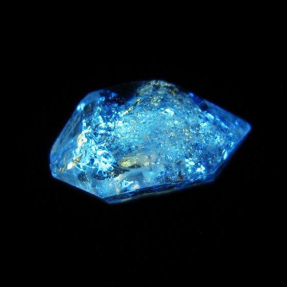 オイルインクォーツ 原石 石油入り 水晶 171-5158 : 天然石