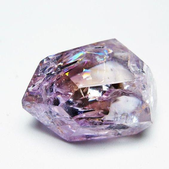 アメジスト 原石 虹入り アイリスクォーツ 一点物 171-5838 : 天然石