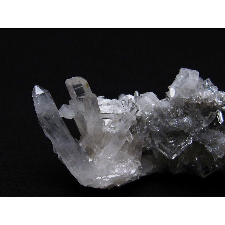 水晶 クラスター 66g 原石 四川省産 一点物 172-1725 : 天然石