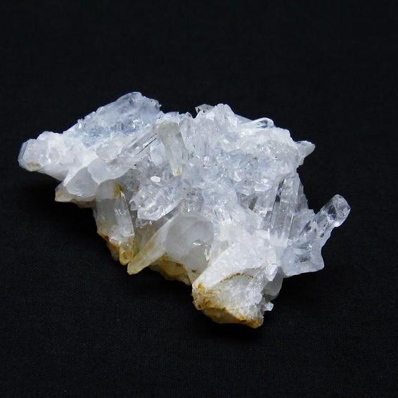 水晶原石　水晶クラスター　パワーストーン　クリスタル 楽天市場】水晶 クラスター クリスタル Crystal すいしょう