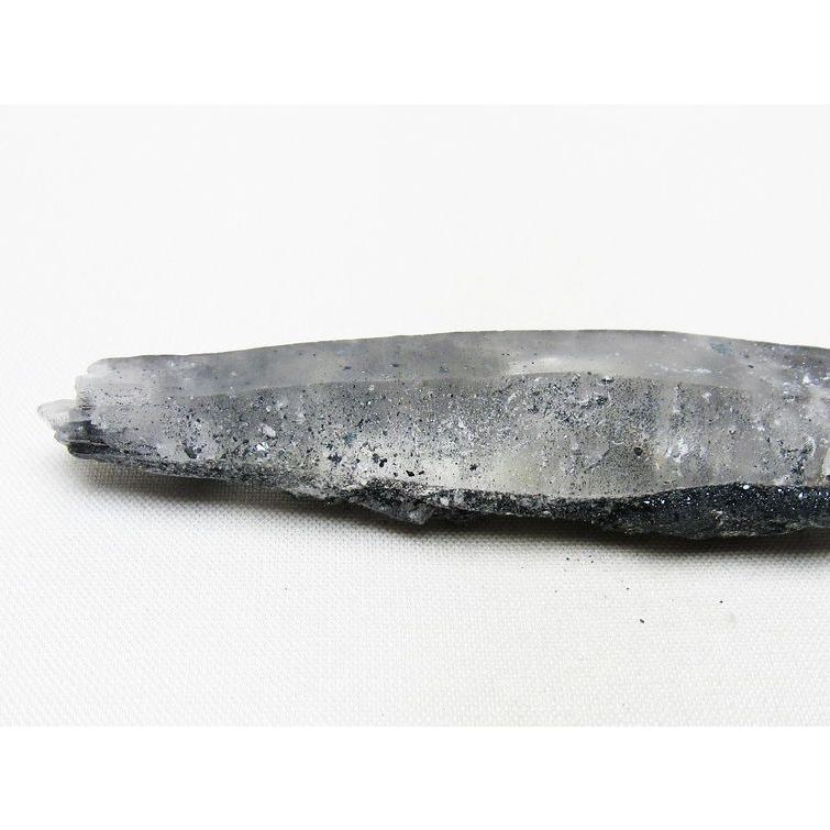 レーザークリスタル 水晶 クラスター 水晶 原石 スティブナイト 輝安鉱入り 一点物 [送料無料] 172-3359_3
