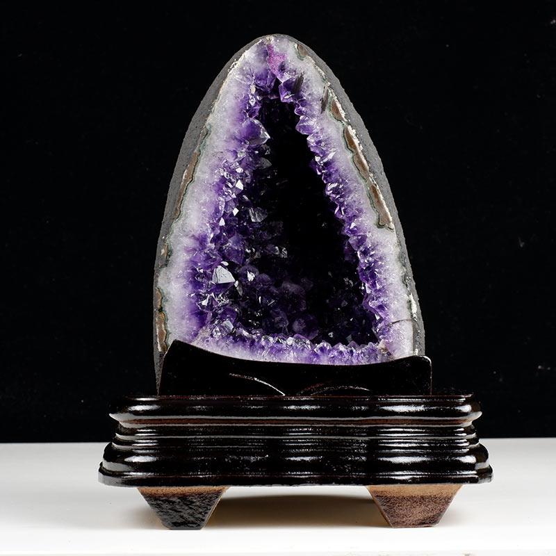 特大アメジストドーム（ウルグアイ産） 特大アメジストドーム（ウルグアイ産）