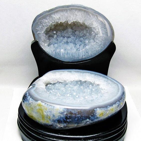 台座付き トレジャーメノウ アゲート 4.3Kg トレジャーメノウ アゲート ジオード 台座付属 一点物 送料無料