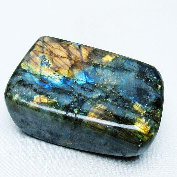 天使の置物　天然石ラブラドライト 楽天市場】☆高品質☆【彫刻置物】天使のハート ラブラドライト