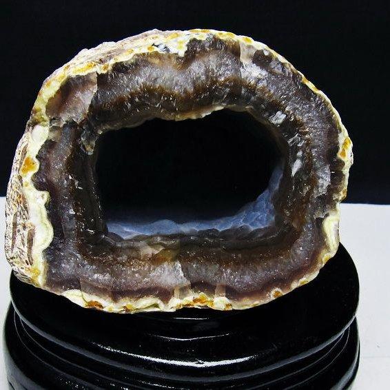アゲート ジオード 原石 置物 台座付属 瑪瑙 メノウ 晶洞 一点物 送料