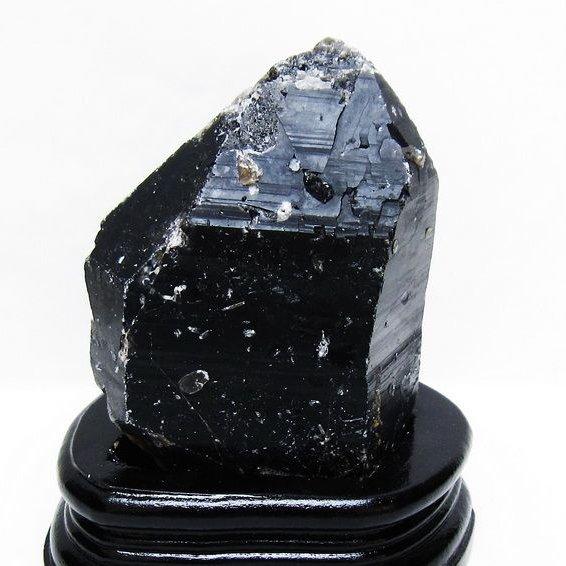 1Kg 黒水晶 原石 モリオン 山東省産 台座付属 一点物 送料無料 181