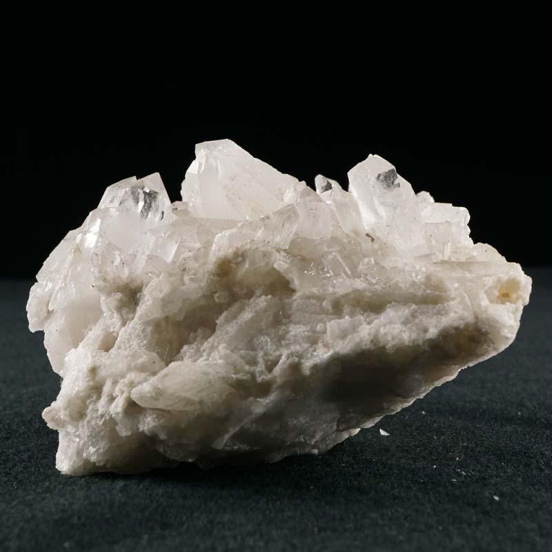 水晶 クラスター 原石 ブラジル産 一点物 182-5693 : 天然石