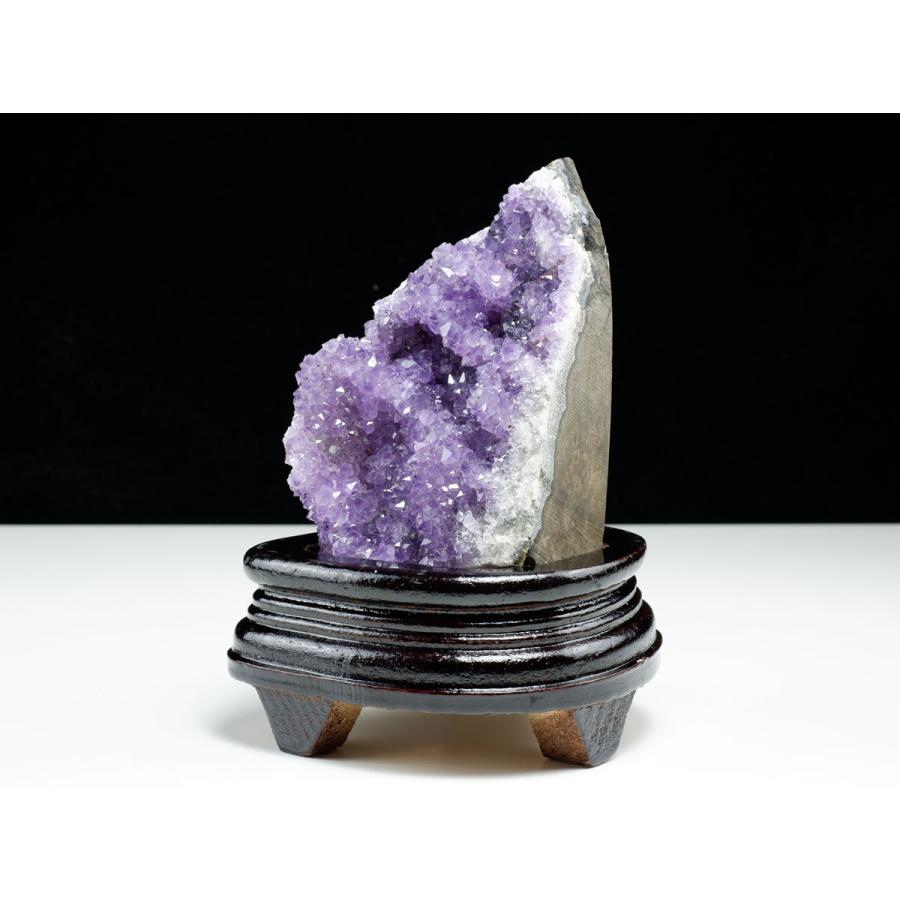 アメジストクラスター　ウルグアイ産アメジスト原石 アメジスト クラスター ウルグアイ産 原石 amethyst 台座付属 花型