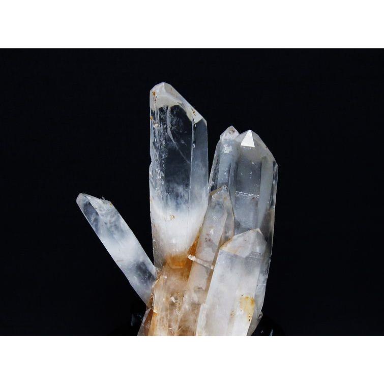 水晶 クラスター 原石 マダガスカル産 台座付属 一点物 [送料無料] 182