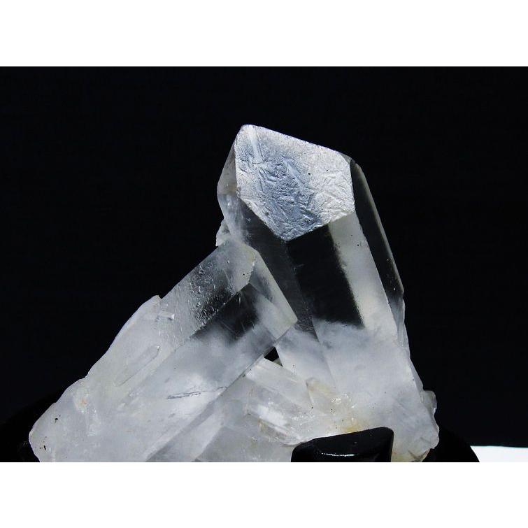 水晶 クラスター 原石 マダガスカル産 台座付属 一点物 182-6802