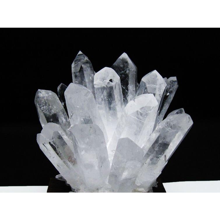 グレークラスター台座付き 水晶 クラスター 原石 置物 台座付属 一点物 [送料無料] 182-7297