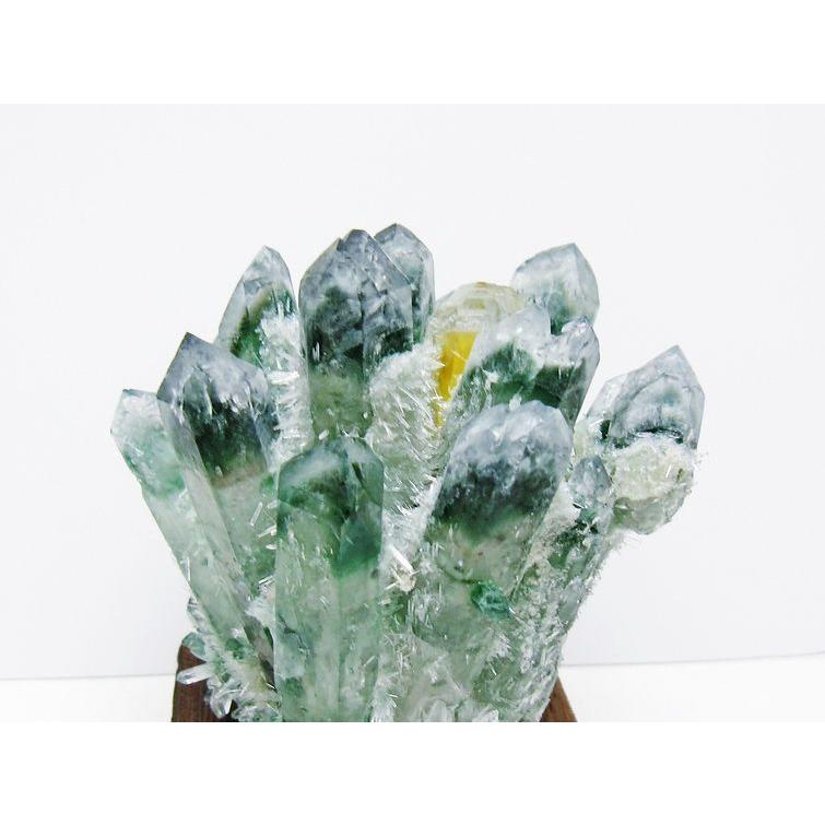 緑水晶 クラスター 原石 台座付属 一点物 182-7377 : 天然石