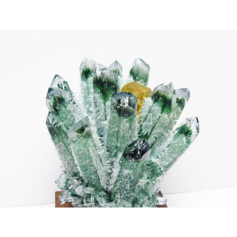 水晶　天然石 緑水晶 クラスター 原石 台座付属 一点物 182-7383 : 天然石