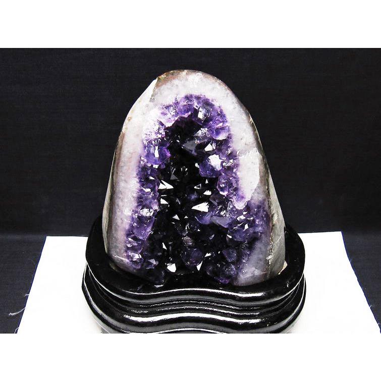アメジストクラスター台座付き2kg パワーストーン